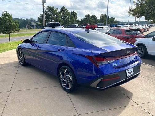 2025 Hyundai ELANTRA Sport