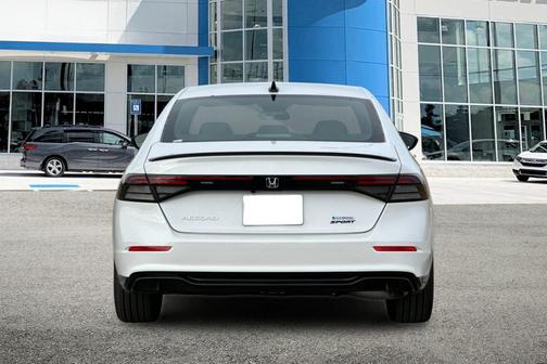 2025 Honda Accord Hybrid Base