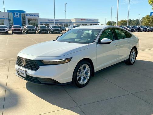 2024 Honda Accord LX 1.5T
