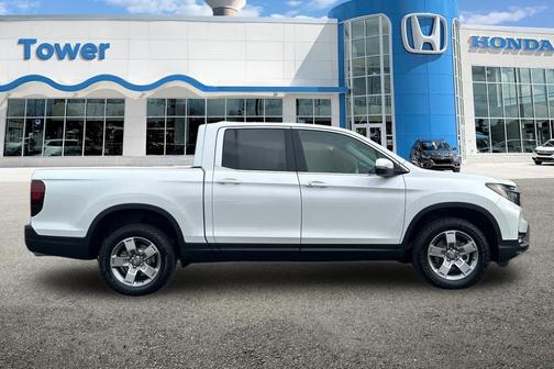 Platinum White Pearl 2026 Honda Ridgeline RTL