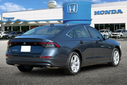 2025 Honda Accord LX 1.5T