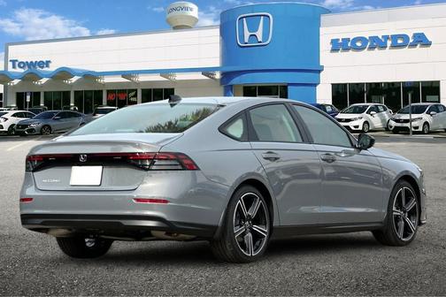 Urban Gray Pearl 2026 Honda Accord SE
