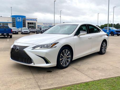 White Pearl 2019 Lexus ES 350 Base