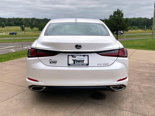 White Pearl 2019 Lexus ES 350 Base