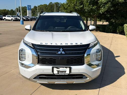 White Diamond 2024 Mitsubishi Outlander PHEV SEL