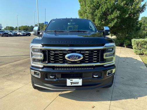 2023 Ford F-350 Platinum