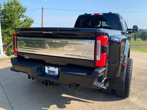 2023 Ford F-350 Platinum