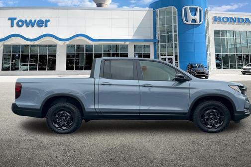 Sonic Gray Pearl 2026 Honda Ridgeline TrailSport+