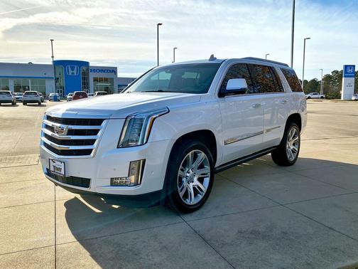 2017 Cadillac Escalade Premium Luxury