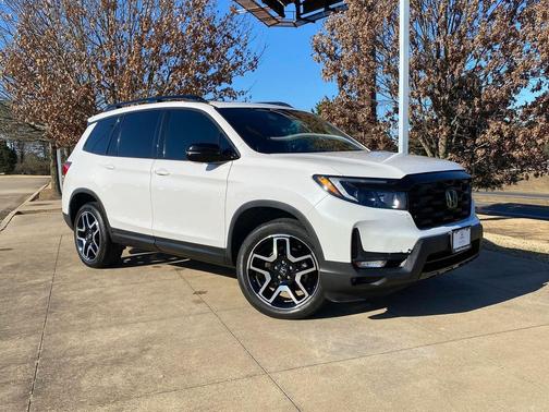 2023 Honda Passport AWD Elite