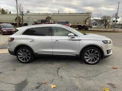 2019 Lincoln Nautilus Reserve for sale in Warren, IN - image 4