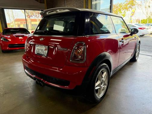 2007 MINI Cooper S Base