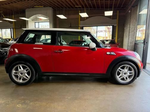 2007 MINI Cooper S Base