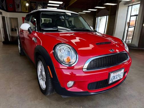 2007 MINI Cooper S Base