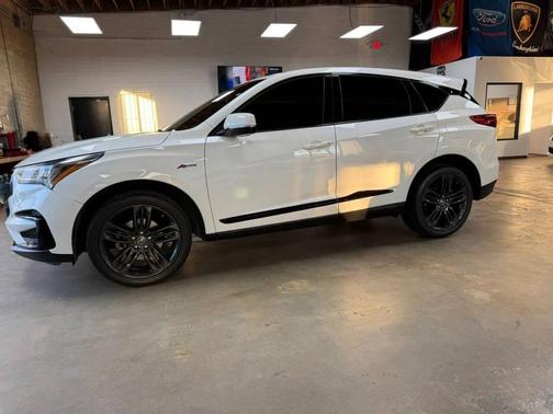 White Diamond Pearl 2019 Acura RDX A-Spec