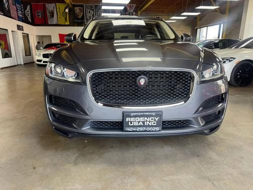 Gray 2019 Jaguar F-PACE 25t Prestige