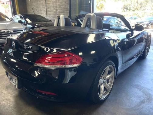 2011 BMW Z4 sDrive30i