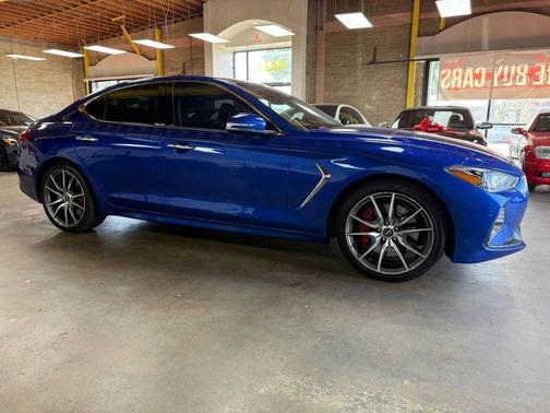 2020 Genesis G70 3.3T RWD