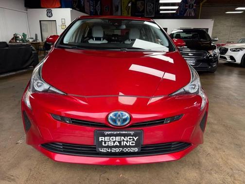 2018 Toyota Prius One