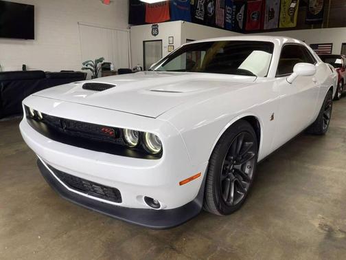 2022 Dodge Challenger R/T Scat Pack