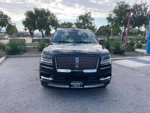 2018 Lincoln Navigator Select