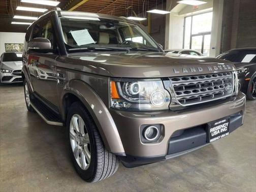 2015 Land Rover LR4 Base