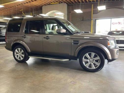 2015 Land Rover LR4 Base