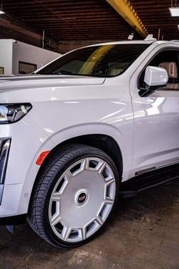 2021 Cadillac Escalade Premium Luxury