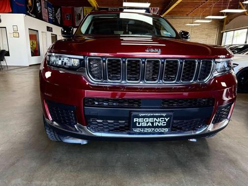2022 Jeep Grand Cherokee L Laredo
