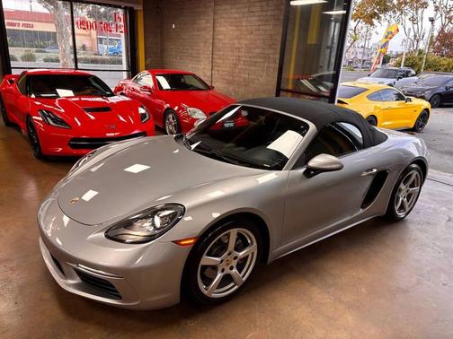 2018 Porsche 718 Boxster Base 2dr Convertible