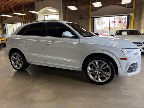 2017 Audi Q3 2.0T Premium Plus