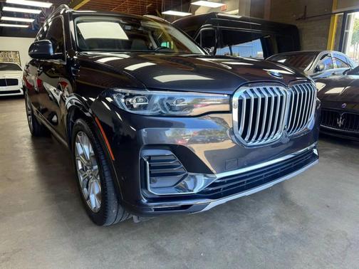 2021 BMW X7 xDrive40i