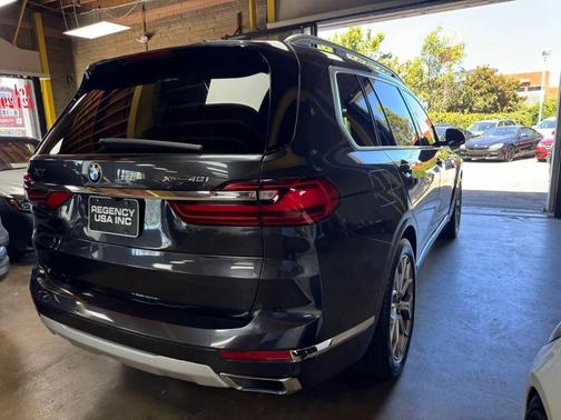 2021 BMW X7 xDrive40i