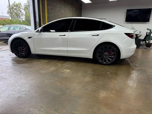 2022 Tesla Model 3 Performance