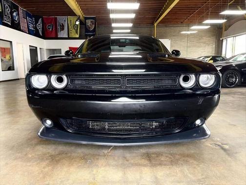 2016 Dodge Challenger R/T Scat Pack