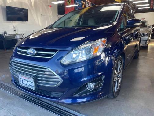 2017 Ford C-Max Energi Titanium
