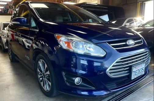 2017 Ford C-Max Energi Titanium