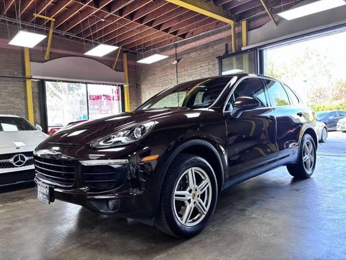 2016 Porsche Cayenne Cayenne