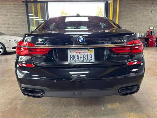 2016 BMW 750 i xDrive