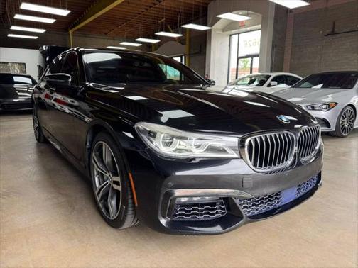 2016 BMW 750 i xDrive