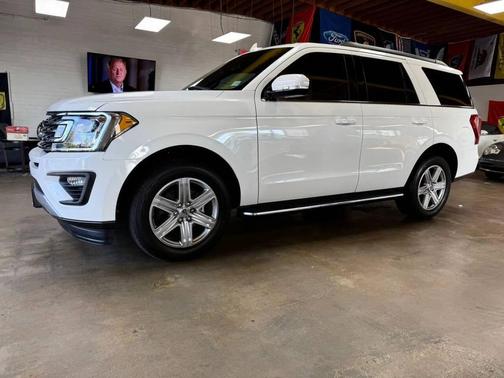 Star White Metallic Tri-Coat 2020 Ford Expedition XLT