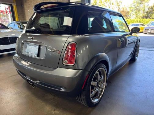 2005 MINI Cooper S Base