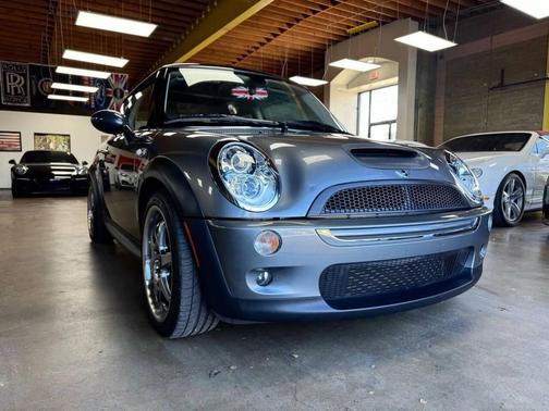 2005 MINI Cooper S Base