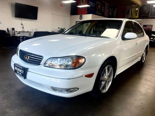 2002 INFINITI I35 Luxury