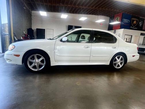2002 INFINITI I35 Luxury