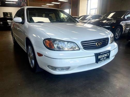 2002 INFINITI I35 Luxury