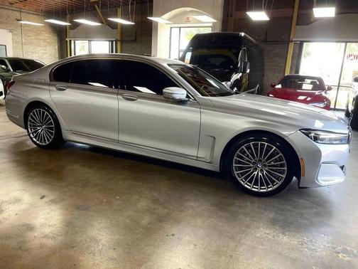 2020 BMW 740 740i 4dr Sedan