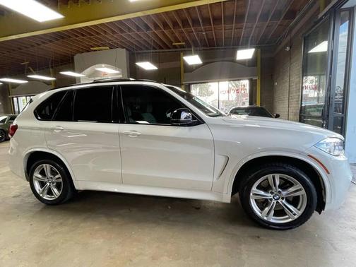 2017 BMW X5 xDrive50i