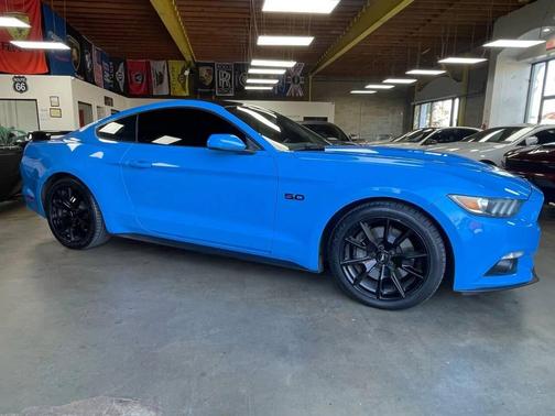 2017 Ford Mustang GT