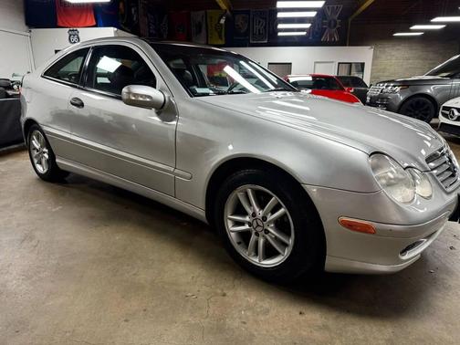 2002 Mercedes-Benz C-Class C 230 Kompressor 2dr Hatchback